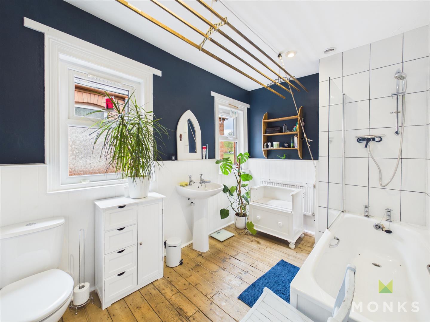 8 Holbache Road, Oswestry, SY11 1RP For Sale